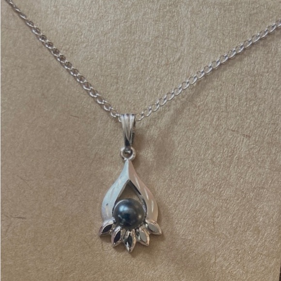 VINTAGE STERLING 10mm CULTURED TAHITIAN PEARL NECKLACE - Picture 2 of 8